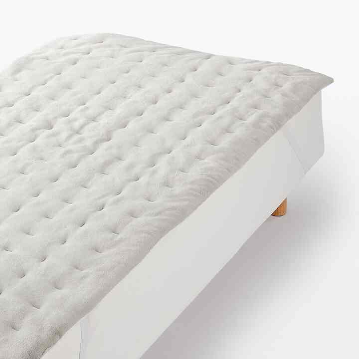 ムレにくいあたたかファイバー厚手敷パッド