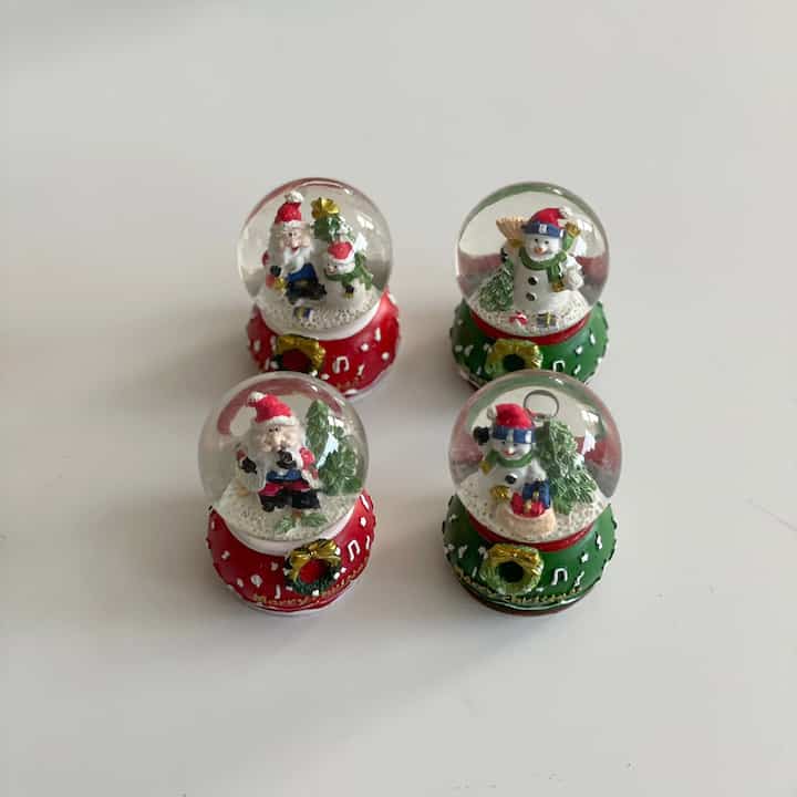 クリスマス ウォーターボール サンタ・雪だるま［4種］