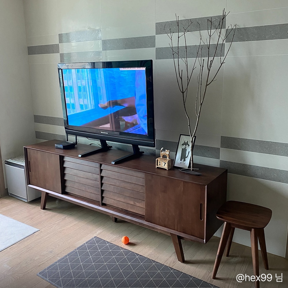 오늘의집 갤러리아 원목 높은 TV 거실장 티비다이 2000