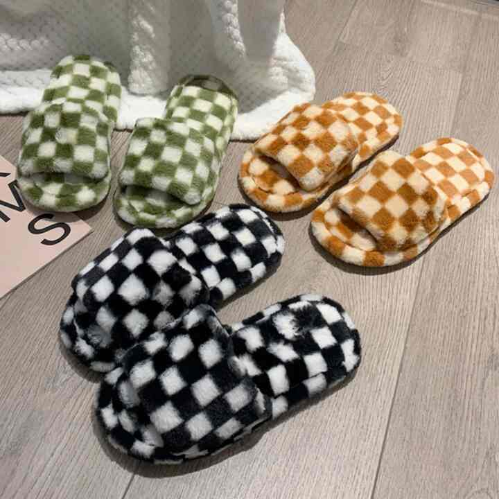 チェッカーボードファースリッパ