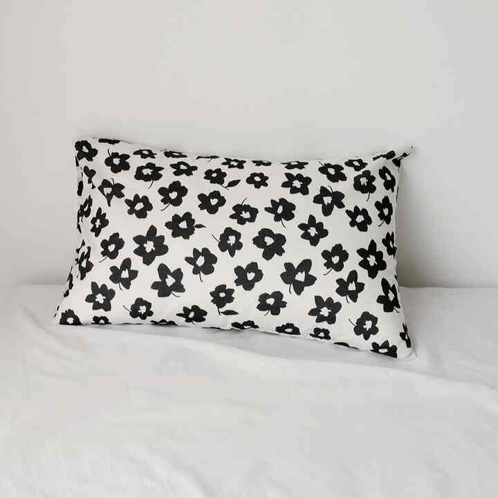ブラックフラワー オリジナル枕カバー