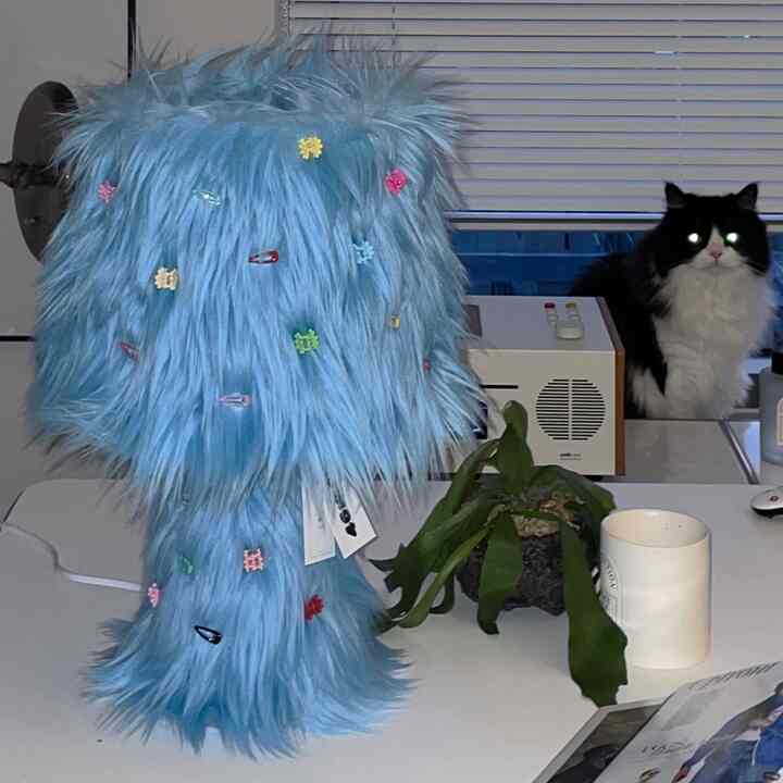 ファーリーピン テーブルランプ