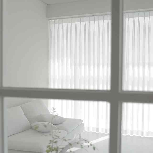 Relaxing therapy シフォンカーテン