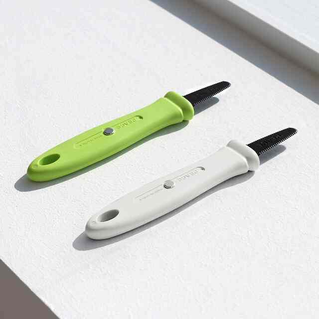 マグネット付きダンボールカッター［2色］