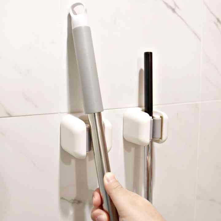 貼り付け式 ホワイト 掃除道具ホルダー