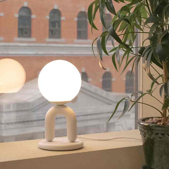 PINO テーブルランプ［3色］