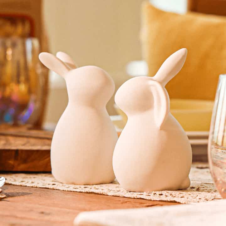 幸運をたっぷり詰め込んだうさぎの石膏オブジェ