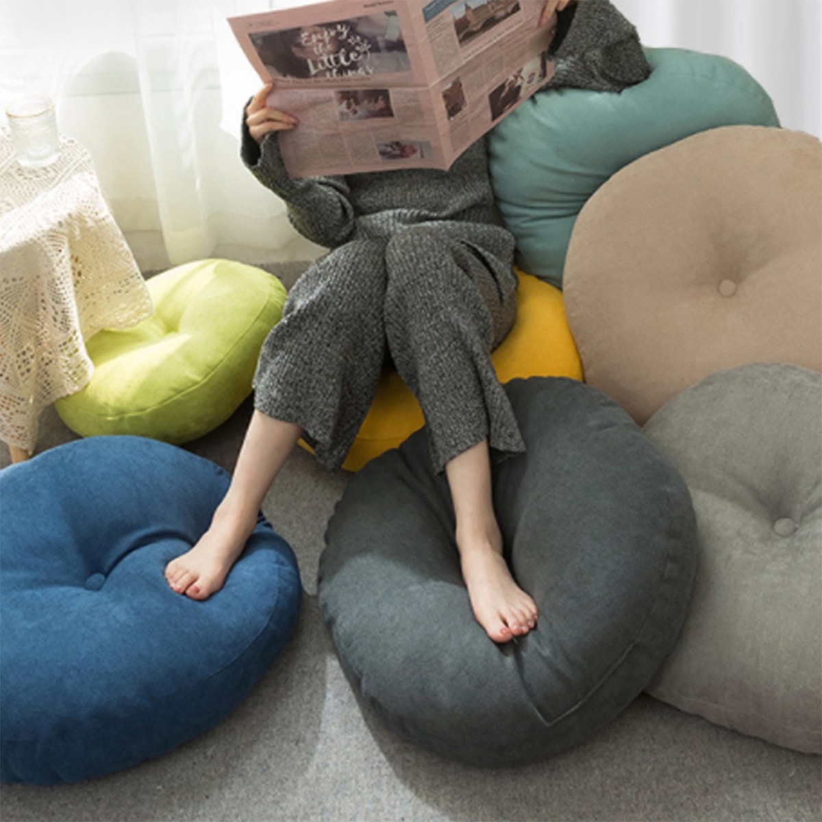 꾸밈하우스 1+1 목화솜 폭신폭신 두꺼운 원형 쿠션 대형 방석 의자 등받이 2size 4colors