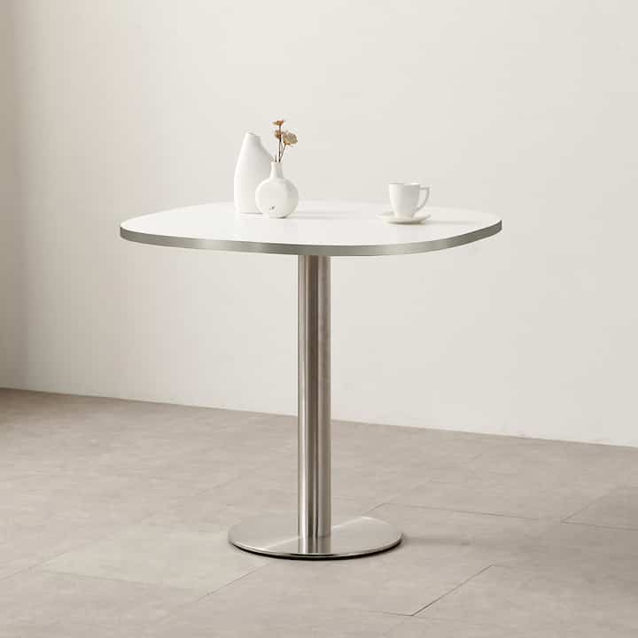 Danae 四角・円形テーブル［6色・2サイズ］