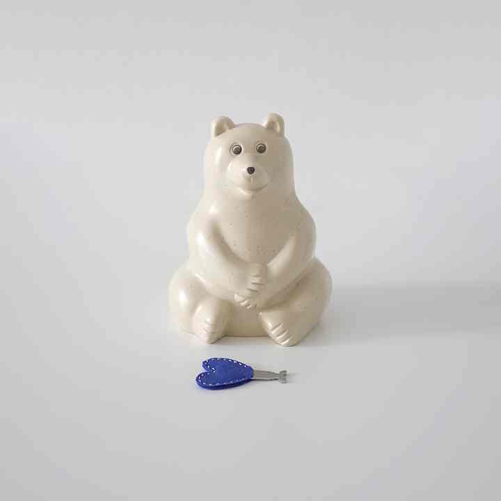 シロクマ貯金箱