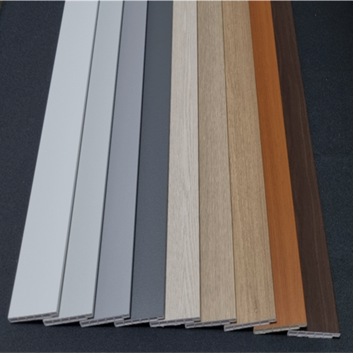 PVC モールディング