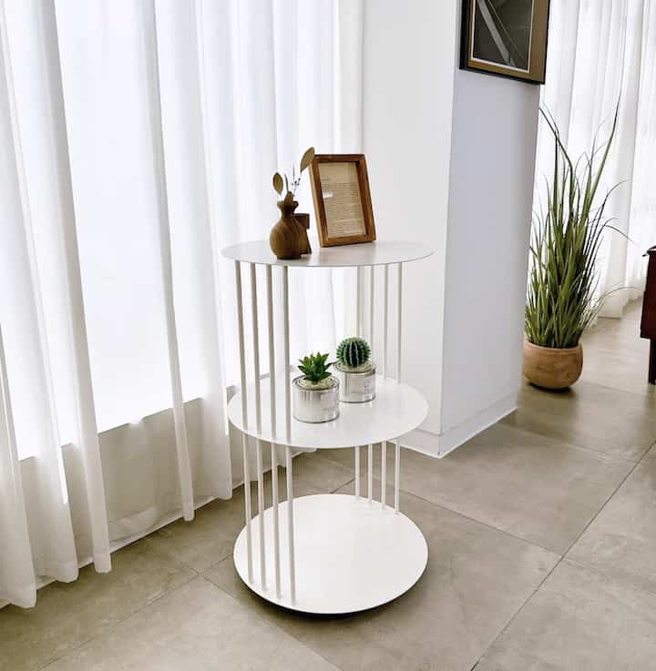 円形 ストライプ 3段 シェルフ［2色］