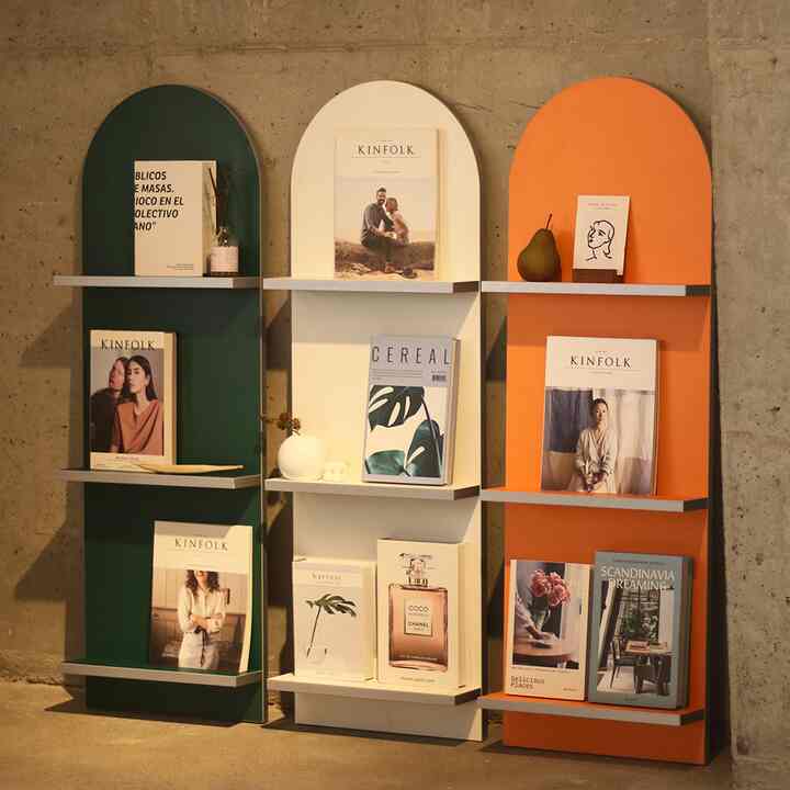 ROUND BLANC マガジンラック［3色］