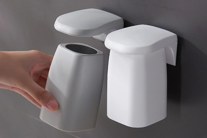 https://image.ohousecdn.com/i/bucketplace-v2-development/uploads/productions/168472156789930211.jpg?w=720&h=480&c=c