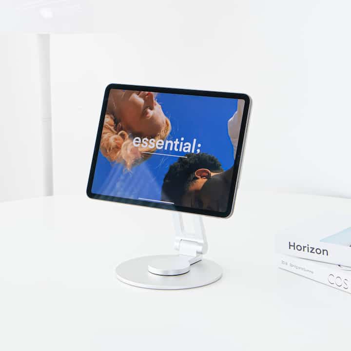 360°回転 タブレットスタンド［2色］