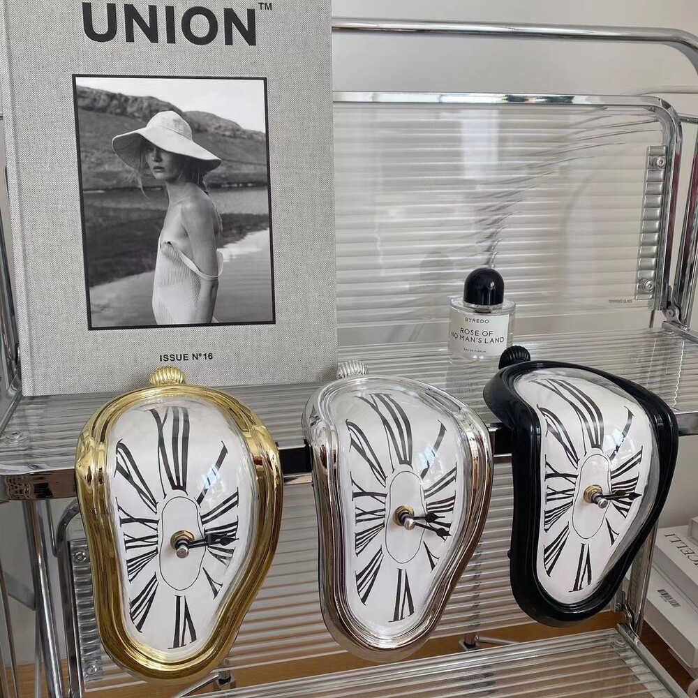 꾸미는금자씨 Melting clock 멜팅클락 흘러내리는 시계 미드센츄리 모던 탁상시계 오브제 소품