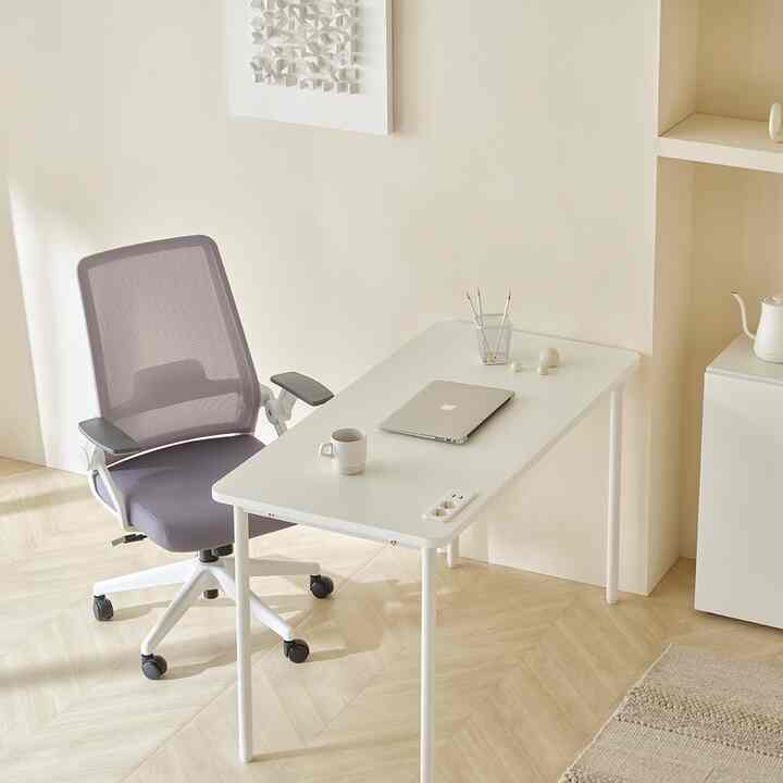 EASY SMART ノートPCデスク ビルトインコンセント付き［3色・6サイズ］