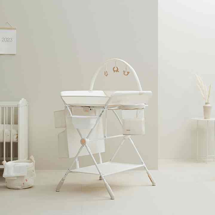 3世代 Solid ワンタッチ おむつ交換台