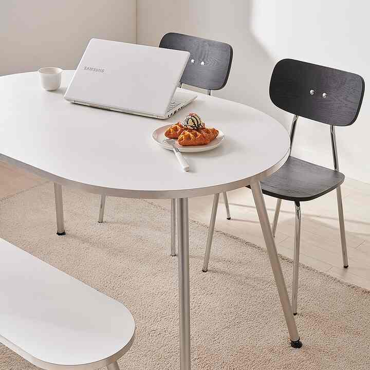 MARE 1200 楕円形 4人用テーブル［3色］