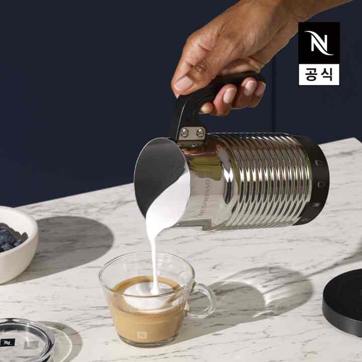 エアロチーノ 4 リフレッシュ ミルク加熱泡立て器