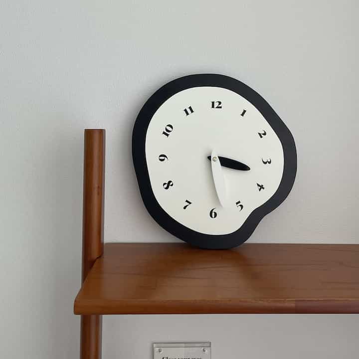 非定型 無騒音 壁掛け時計
