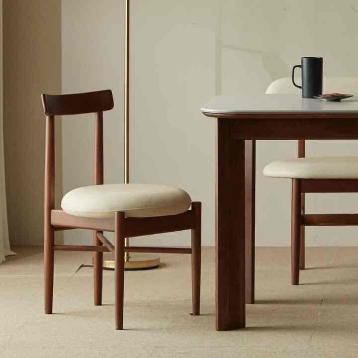 Round Cushion Wooden Dining Chair