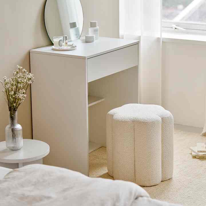 CANELE スツール［3色］