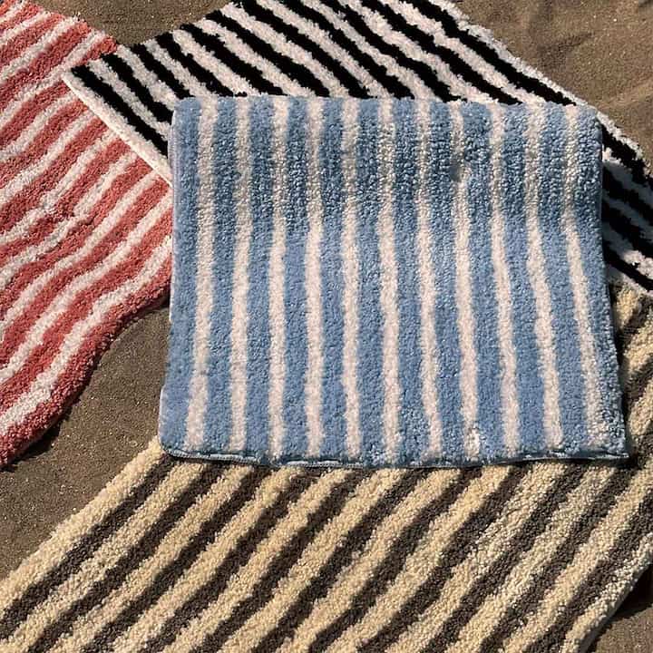 STRIPE ラグ［4色］