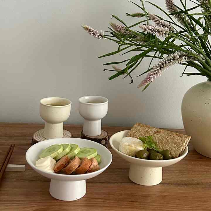 Heumm Matte Ceramic Soju Cup & Serveware Set (4-Piece Gift Set)