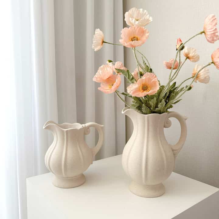 Anqitue Jug-Shaped Planter