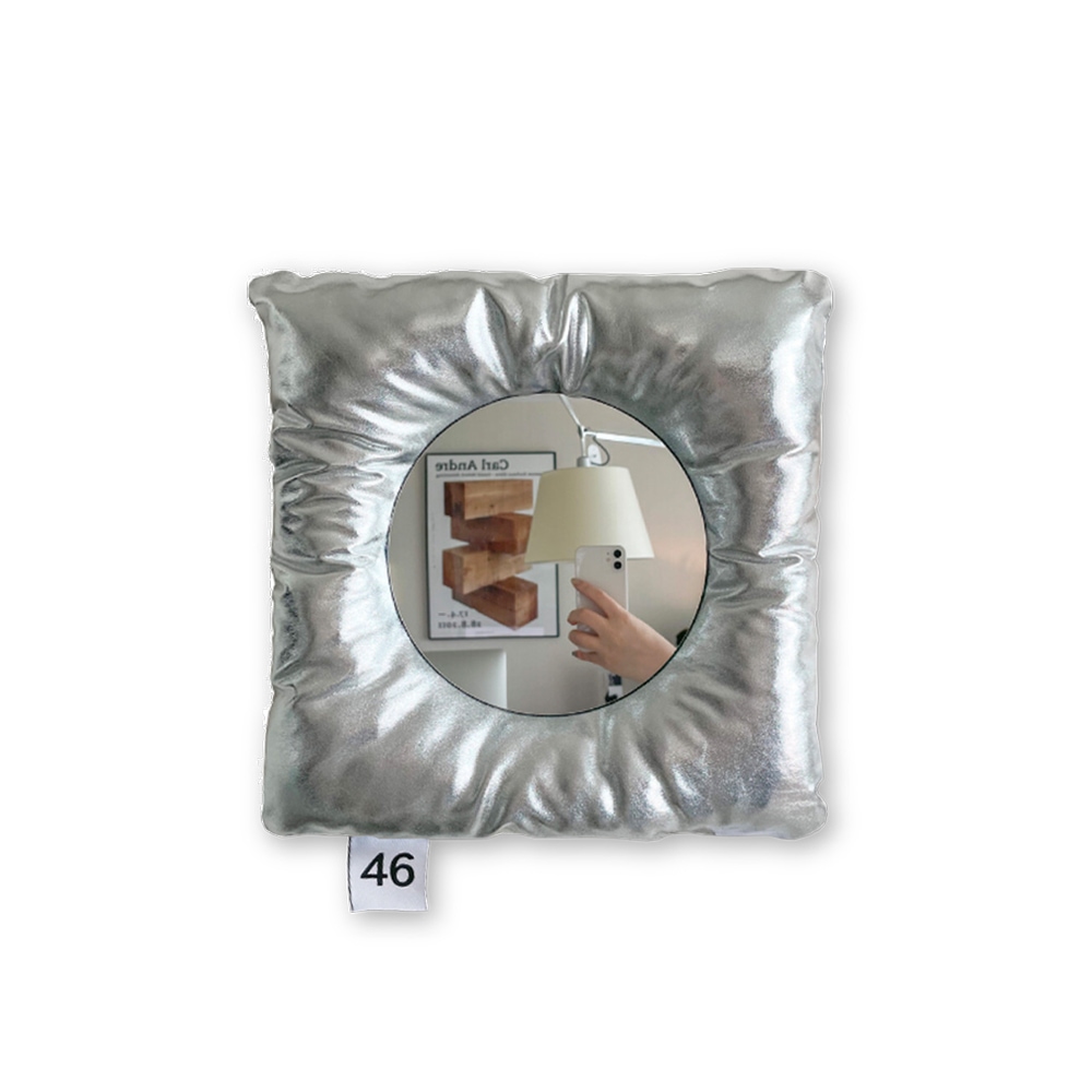 46month cushion mirror_2colors 쿠션 패딩 벽 거울