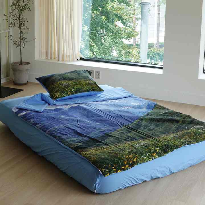  SWISS ENJOY ベッドカバーピローケースSET