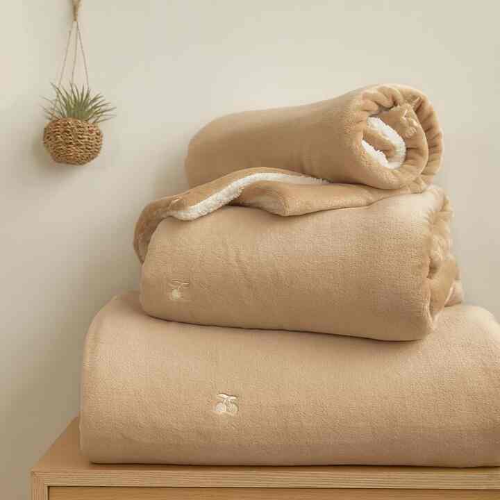 Cherry 羊毛 ブランケット［3サイズ］