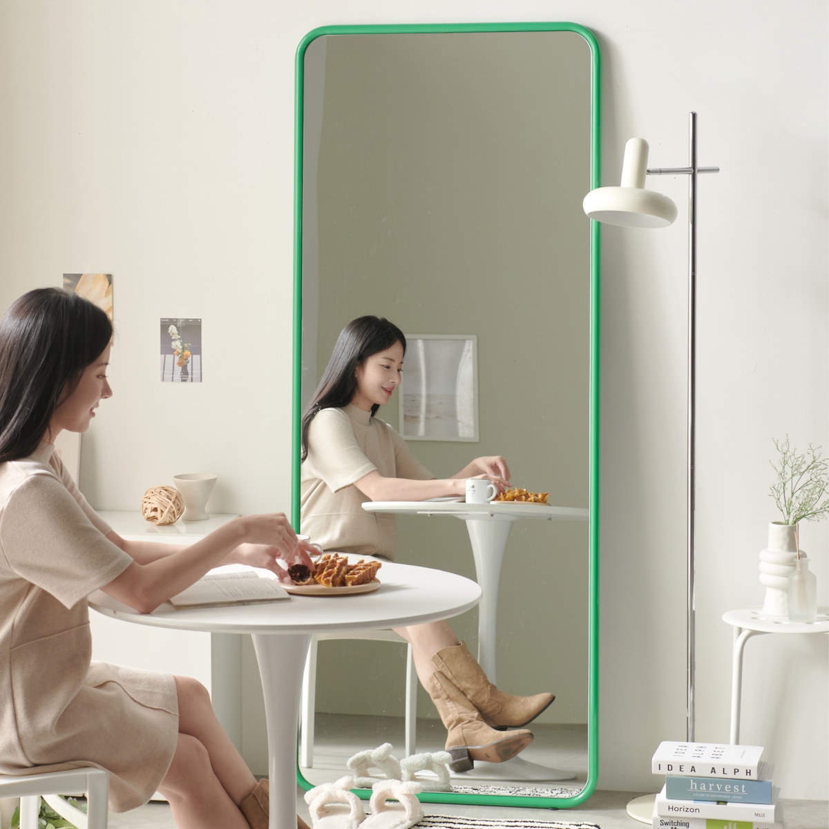 미드센츄리몰 셀레 톤거울 인테리어거울 전신거울 감성거울 카페거울