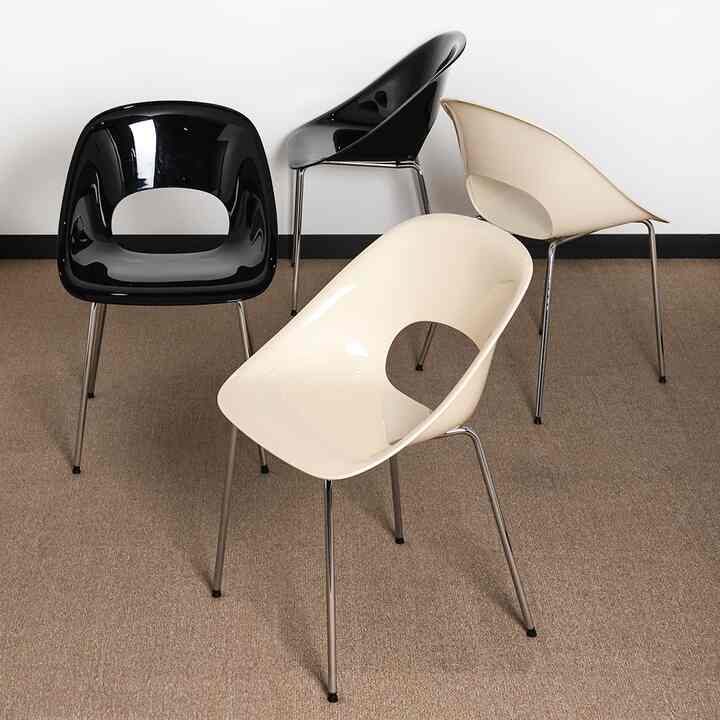 Tulip チェア［2色］