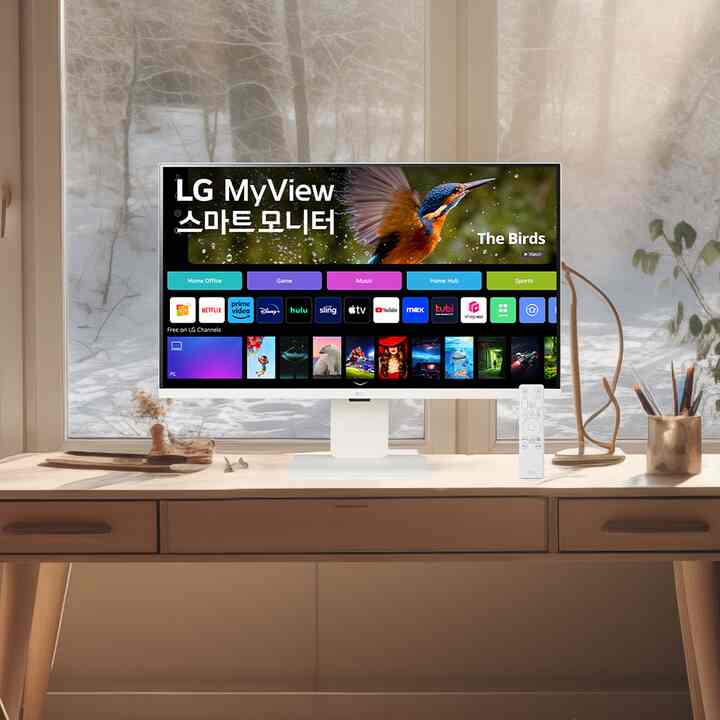 webOS対応 31.5インチ 4K/IPSパネル LG MyView Smart Monitor スマートモニター