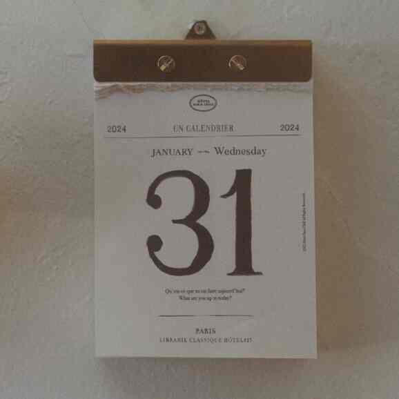 2024年 デイリー カレンダー パッド