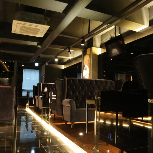 `라이브 bar` 인테리어 | 라이프스타일 슈퍼앱, 오늘의집