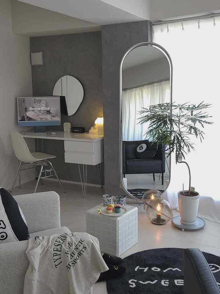 🇯🇵 築古賃貸でつくるモノトーン×シルバー基調の韓国インテリア