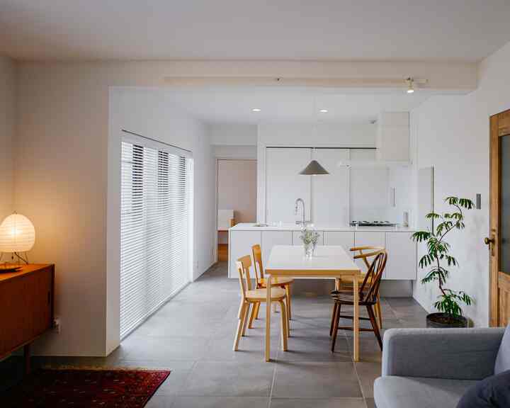 🇯🇵 中古マンションをDIY！家具と植物で彩るシンプルな空間