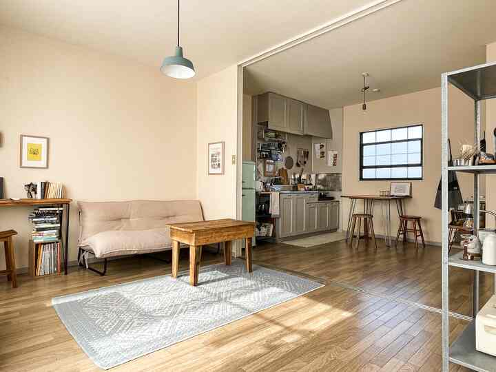 🇯🇵 街に溶け込んだ、個性あふれる一人暮らしの部屋