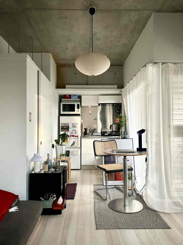 🇯🇵 ナチュラルかつスタイリッシュ！収納少なめワンルームで一人暮らし