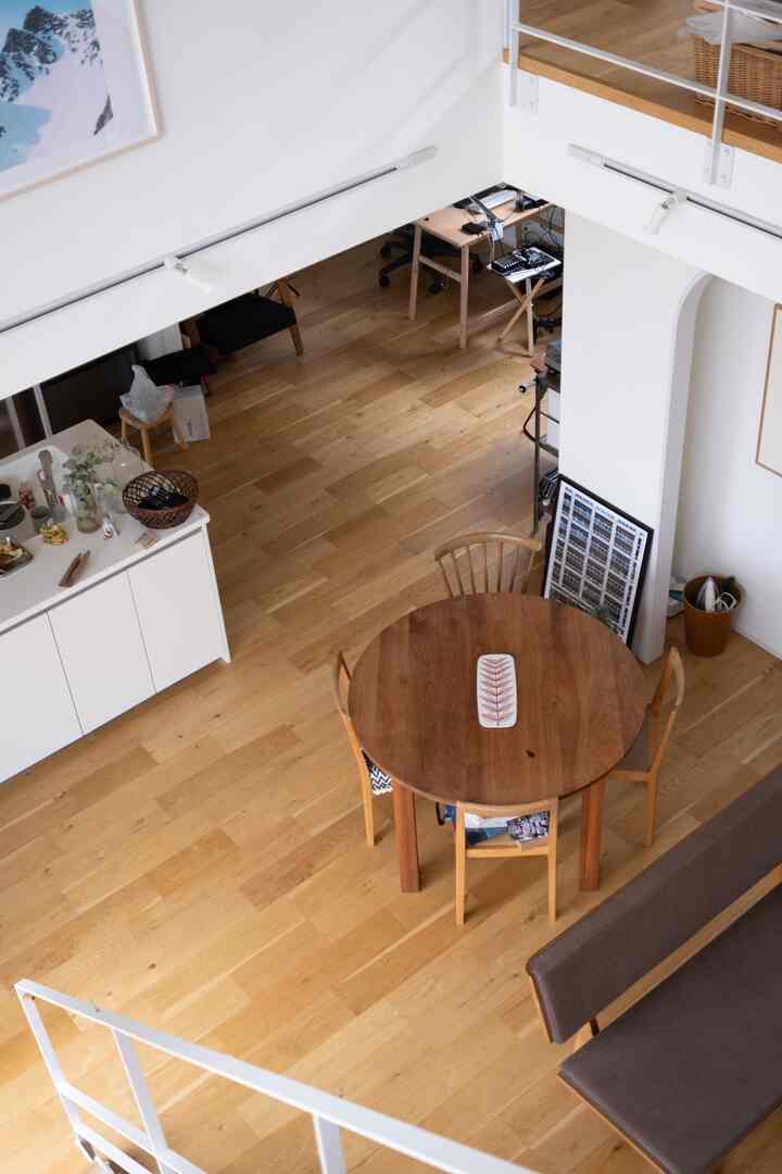 🇯🇵 戸建てなのに1LDK!?👀大きな吹き抜けでつながる「余白」のある家