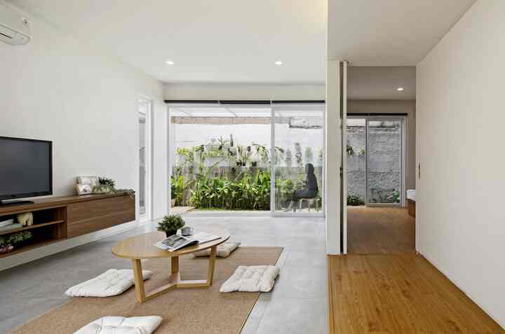 Rumah Kotak Minimalis di Jalan Buntu