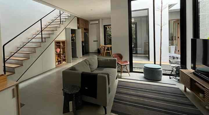 Rumah Open Space di Jakarta Pusat