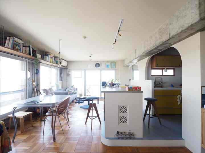 🇯🇵 ヴィンテージ×回遊導線：古いもの好き夫婦のレトロマンションリノベ