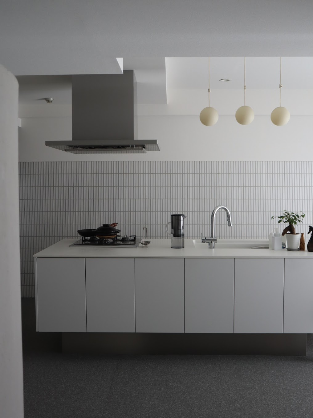 ◆ IKEA BLÅLIDEN ブローリーデン 2台 コレクションケース 白 黒 BLÅLIDEN ブローリーデン コレクションケース［2色］| Ohouse