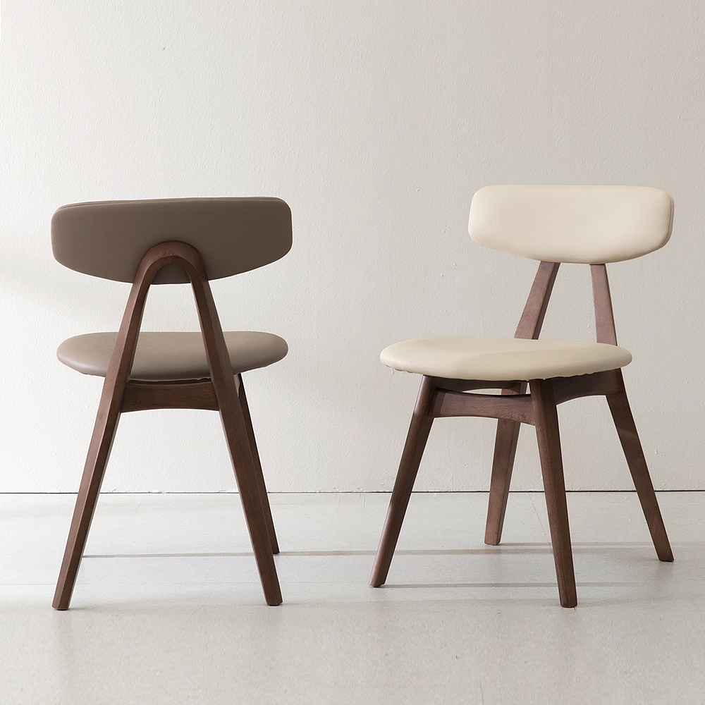 벤티스가구 데온 고무나무 원목 가죽 의자 수입 편안한(2컬러)