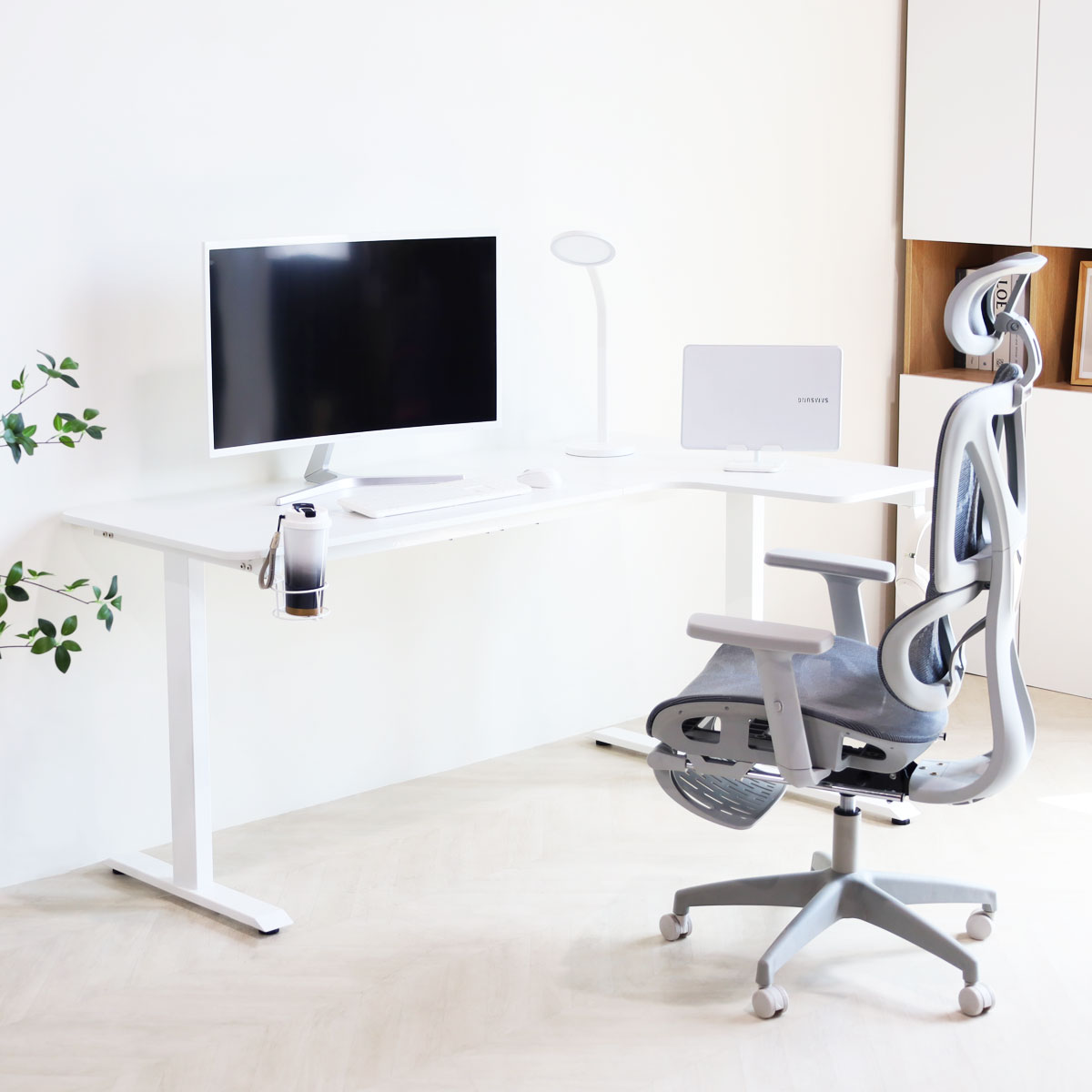 일루일루 플로 코너형 컴퓨터책상 게이밍 책상 사무용 사무실 1800 