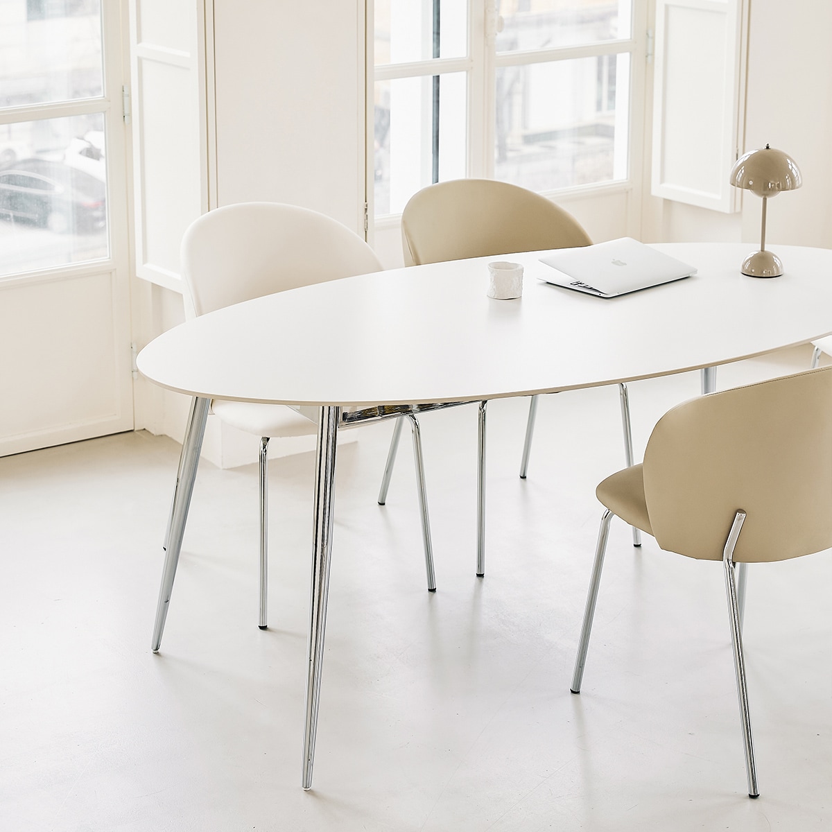 [신상품] 아이엔지홈 리벤 세라믹 크롬 식탁 테이블 오벌 오발형 1800